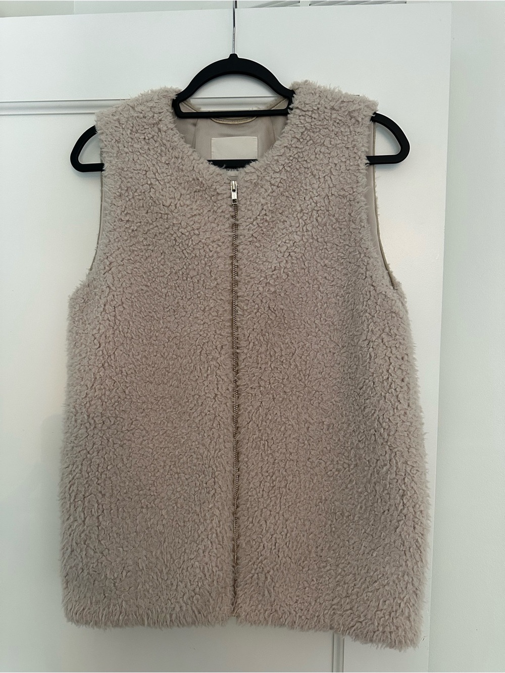 Aritzia Wilfred cream Sherpa Zip Vest, fully lined, size small